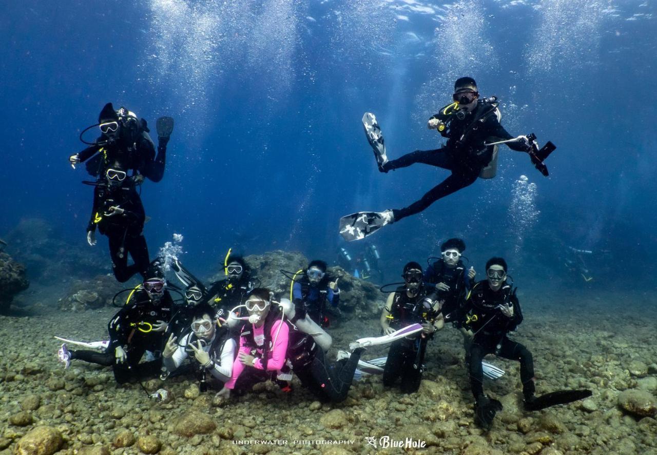 藍洞潛水blue Hole Dive Center Panzió Heng-ch'un Kültér fotó